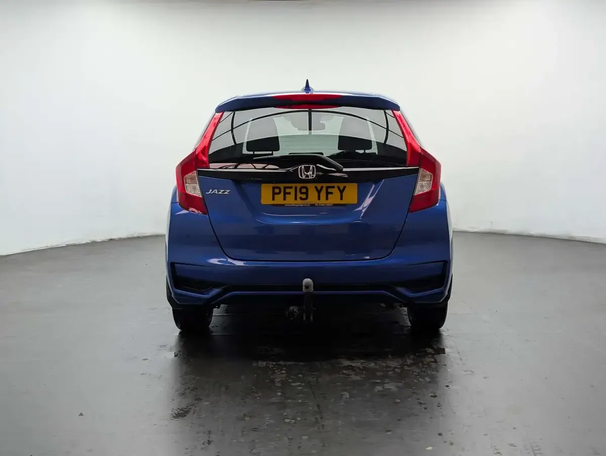 Used Honda Jazz EX 102 HP (75 kW) 2019 Blue Hatchback