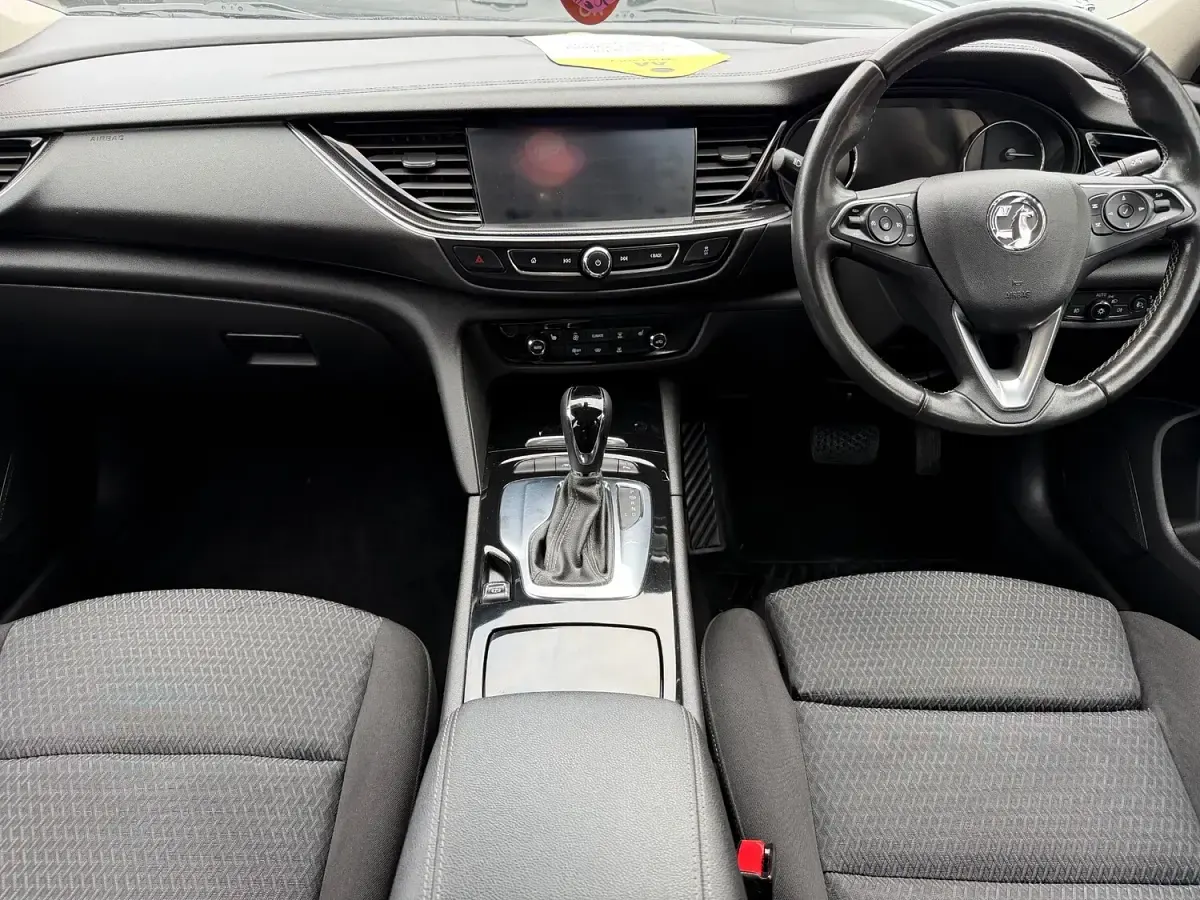 Used Vauxhall Insignia Edition 122 HP (89 kW) 2022 Grey Hatchback