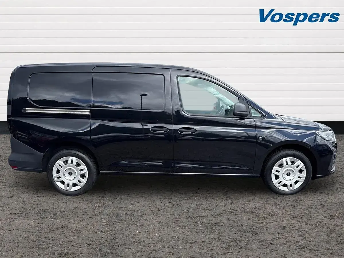 Used Ford Transit Connect Trend 122 HP (89 kW) 2025 Black MPV