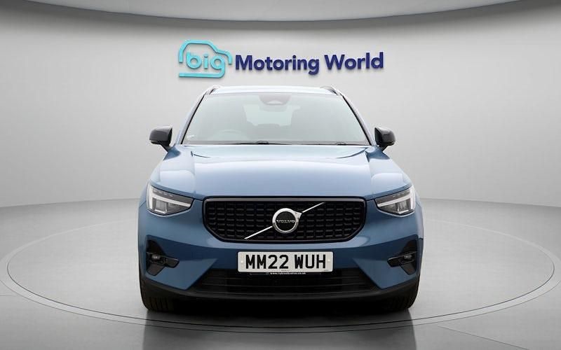 Used Volvo XC40 Plus 163 HP (119 kW) 2025 SUV