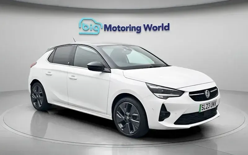 Used Vauxhall Corsa-e Ultimate 100 kW (136 HP) 2023 Hatchback