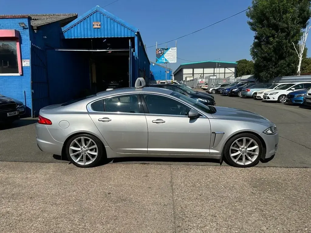 Used Jaguar XF Luxury 2012 Silver Sedan