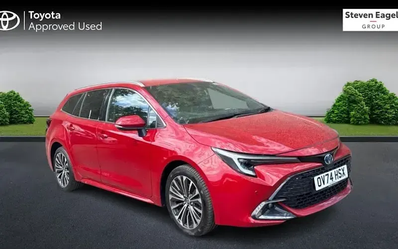 Used Toyota Corolla Design 140 HP (102 kW) 2024 Estate