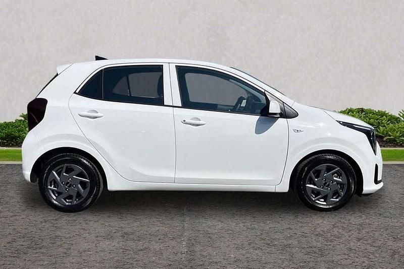 Second-hand Kia Picanto 68 CP (50 kW) 2025 Alb Hatchback