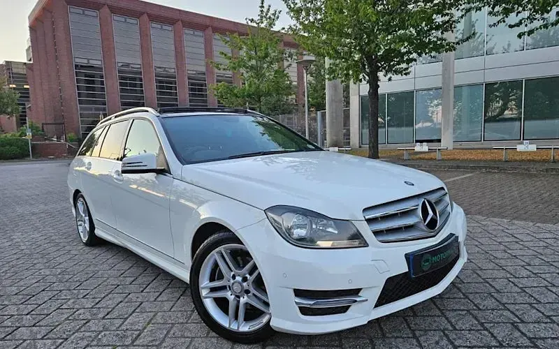 Usado Mercedes C180 AMG 156 HP (114 kW) 2012 Carrinha