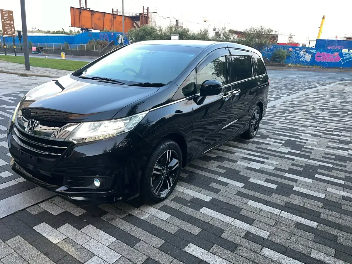 Used Honda Odyssey 2014 Black MPV