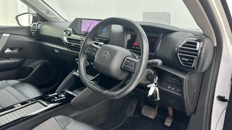 Used Citroën C4 PureTech 155 HP (114 kW) 2021 White Hatchback