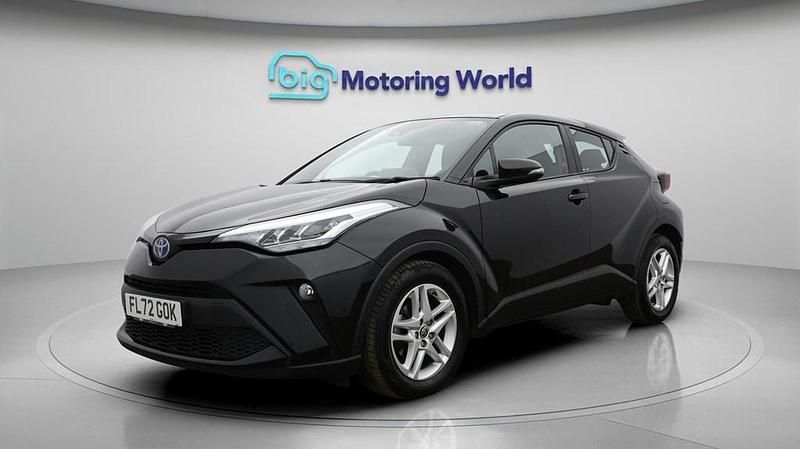 Used Toyota C-HR 122 HP (89 kW) 2022 Black SUV