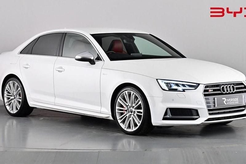 Glacier white Used 2018 Audi A4 Design Sedan | £24,749 (A bit pricey) - Image 1/1