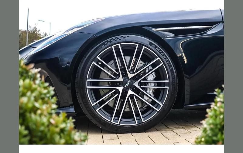 Used Aston Martin DB12 680 HP (500 kW) 2024 Black Cabriolet