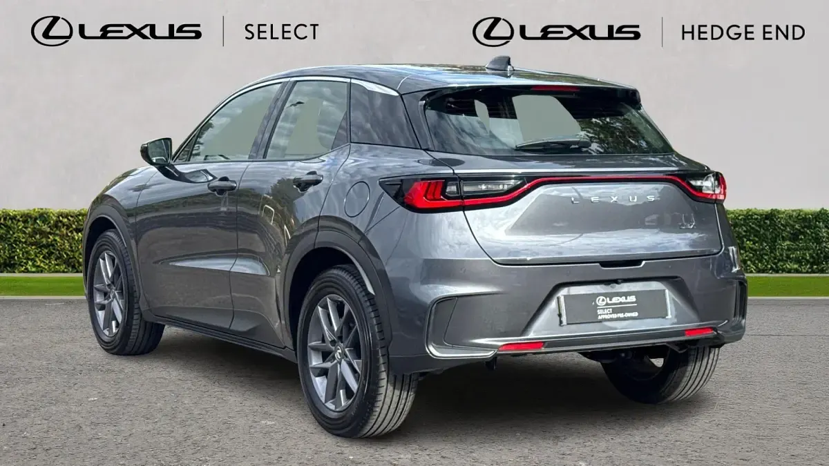 Used Lexus LBX 136 HP (100 kW) 2024 Grey SUV