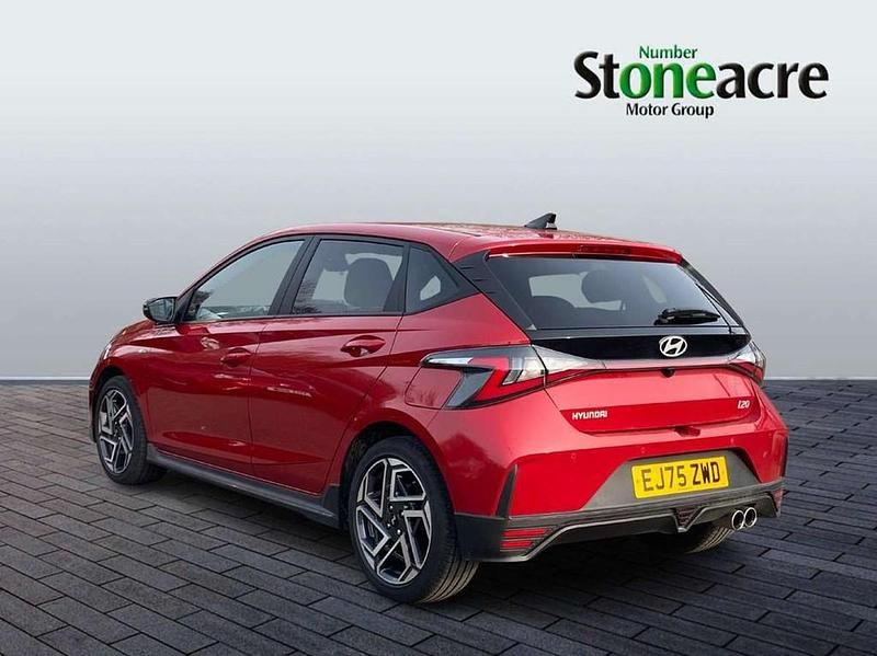 Used Hyundai i20 N Line 100 HP (73 kW) 2025 Red Hatchback