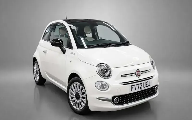 Used Fiat 500 Dolcevita 70 HP (51 kW) 2022 Hatchback