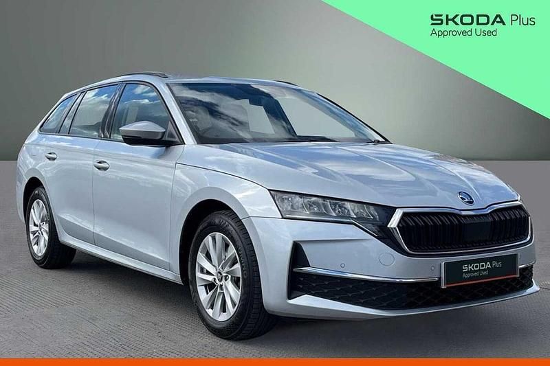 Used Skoda Octavia SE Technology 113 HP (83 kW) 2025 Silver Estate