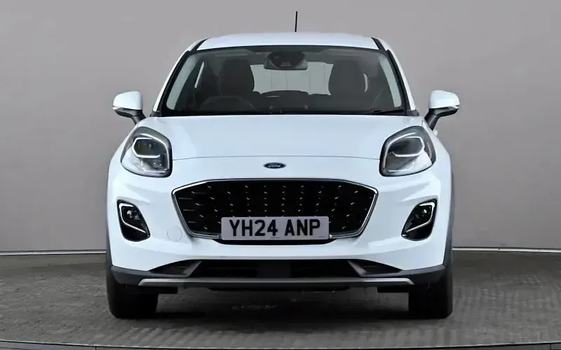 Used Ford Puma Titanium 125 HP (91 kW) 2023 White SUV