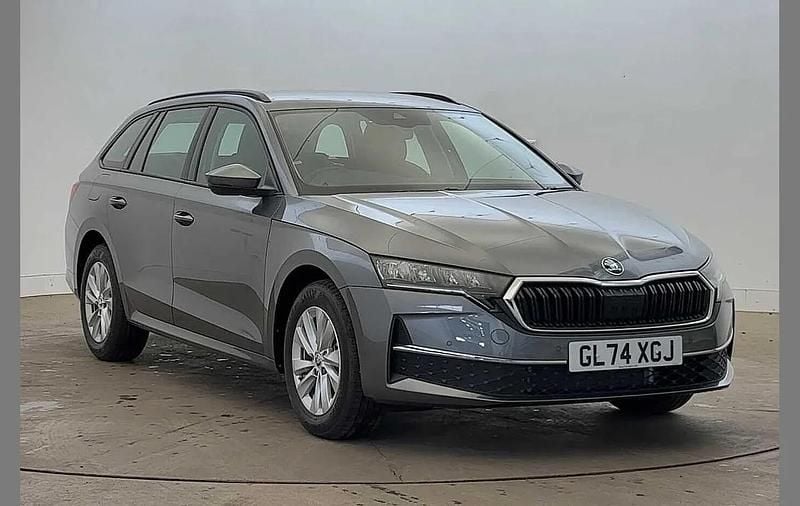 Grey New 2024 Skoda Octavia SE Technology Estate | £23,990 (Fair price) - Image 1/4