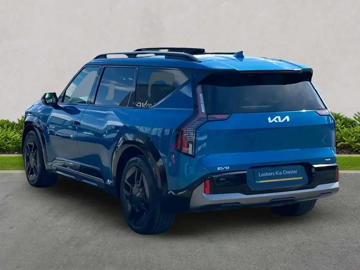 Used Kia EV9 GT-Line S 281 kW (383 HP) 2025 Blue SUV