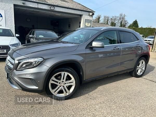 Used Mercedes GLA200 Premium 136 HP (100 kW) 2015 Grey SUV
