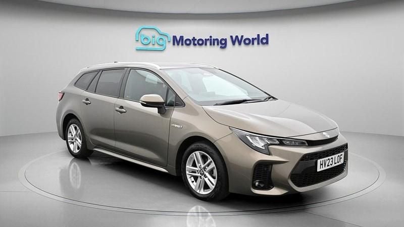 Used Suzuki Swace 140 HP (102 kW) 2023 Bronze Estate