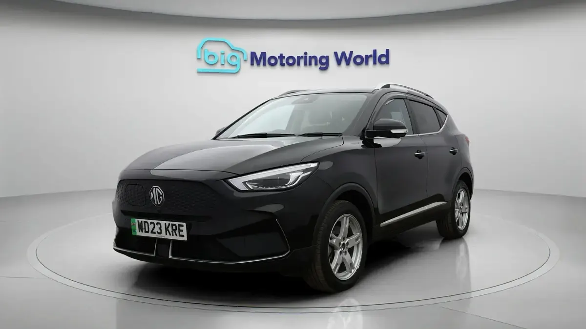 Used MG ZS Trophy 130 kW (177 HP) 2023 Black SUV