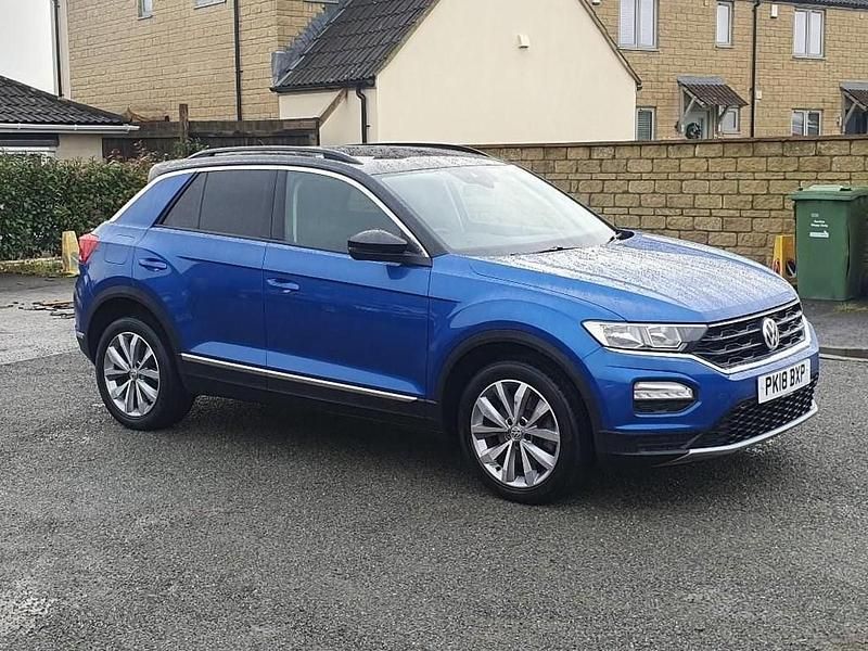 Used VW T-Roc Design 115 HP (84 kW) 2018 Blue SUV