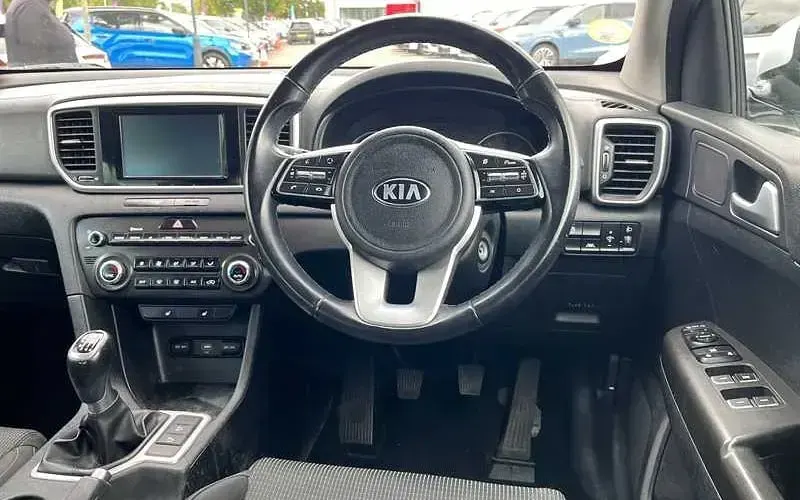 Used Kia Sportage 136 HP (100 kW) 2018 White SUV