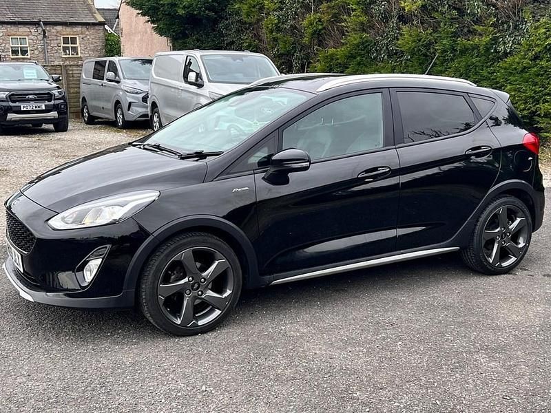 Used Ford Fiesta Active X 140 HP (102 kW) 2019 Black Hatchback