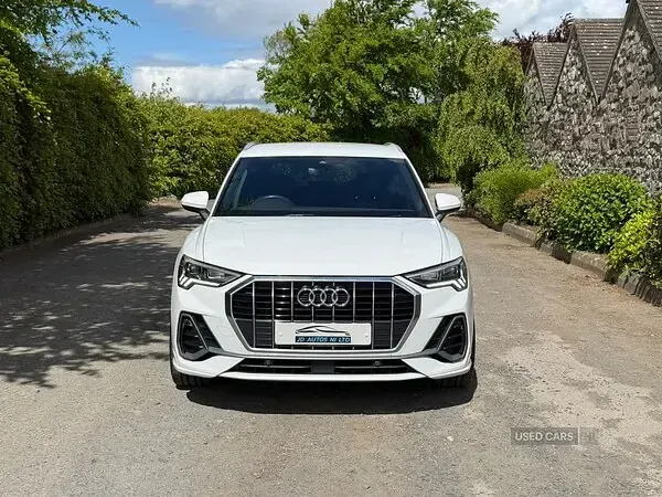 Used Audi Q3 S-Line 150 HP (110 kW) 2019 White SUV