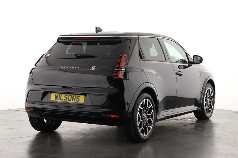 New Renault R5 Komfort 110 kW (150 HP) 2026 Hatchback