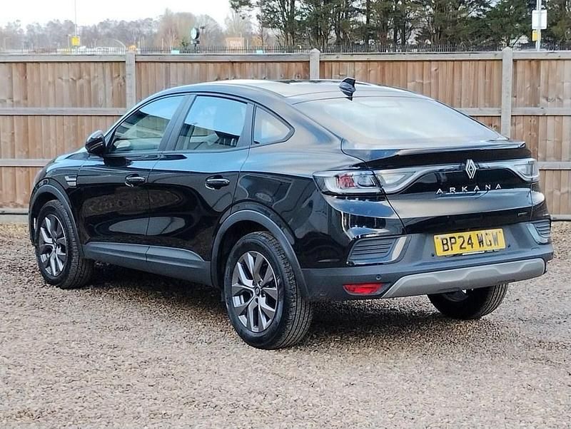 Used Renault Arkana Evolution 145 HP (106 kW) 2024 Black SUV