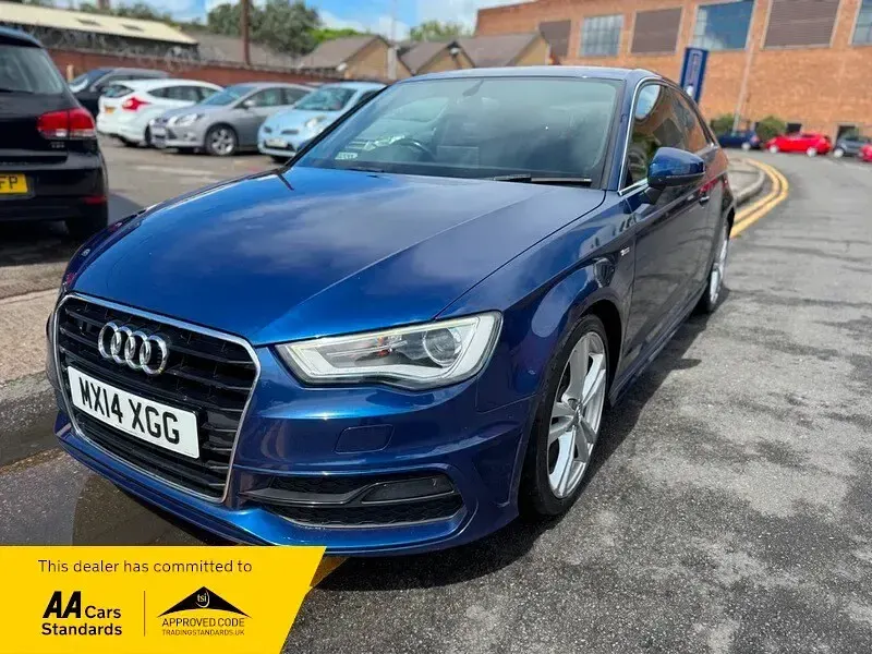 Used Audi A3 S-Line 120 HP (88 kW) 2014 Blue Hatchback