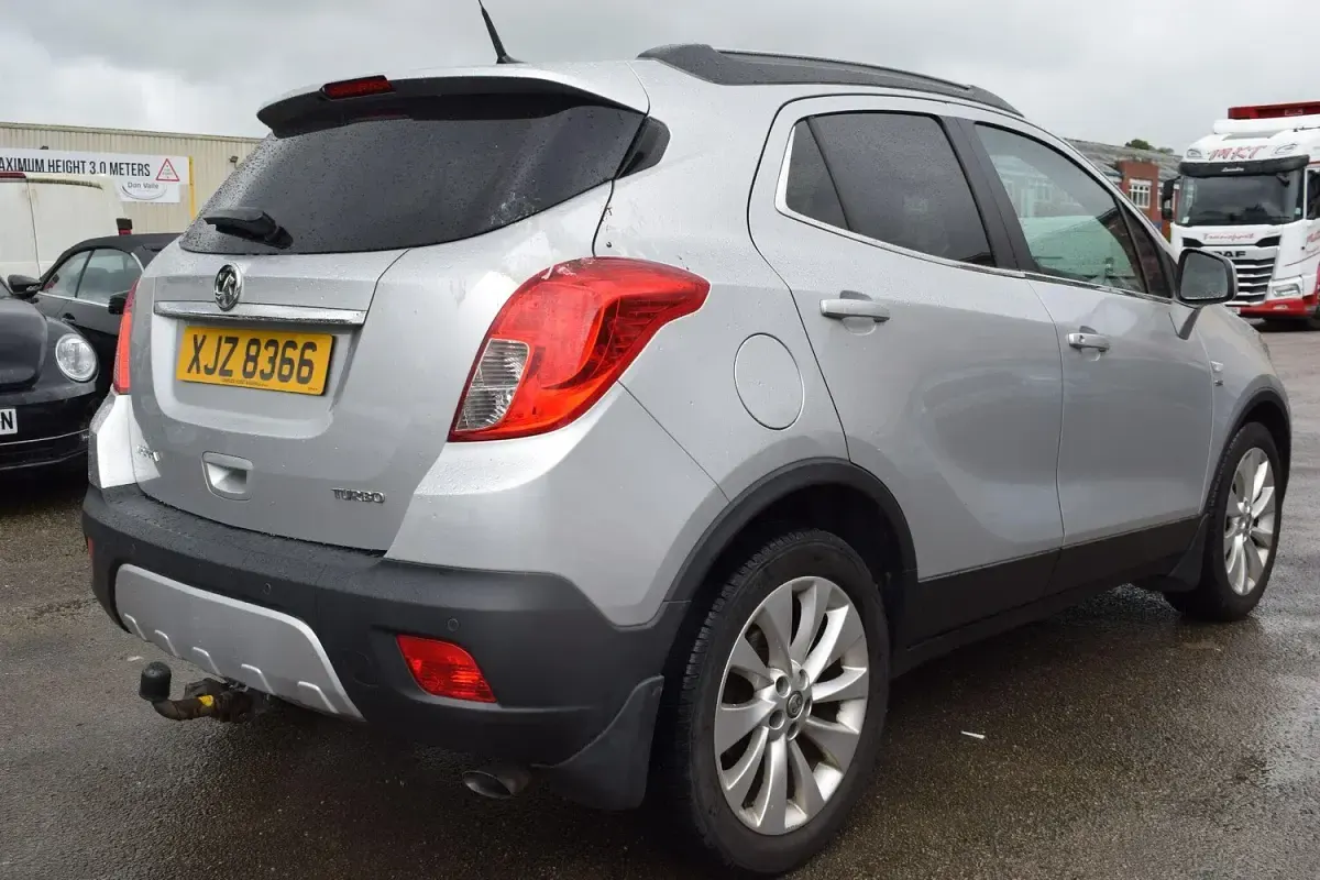 Used Vauxhall Mokka 140 HP (102 kW) 2015 Silver SUV