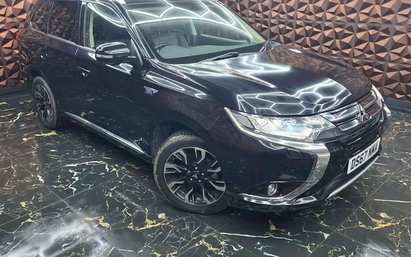 Used Mitsubishi Outlander P-HEV 203 HP (149 kW) 2018 Estate