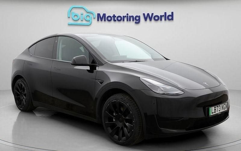 Used 2024 Tesla Model Y RWD SUV | £23,400 (Good price) - Image 1/4