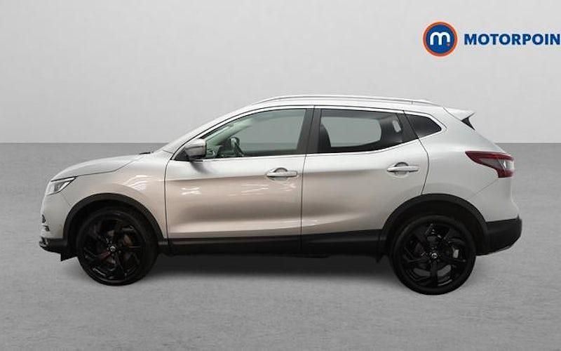 Used Nissan Qashqai Tekna 160 HP (117 kW) 2020 Silver SUV