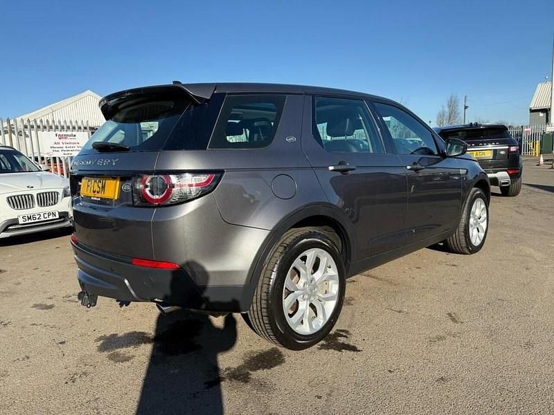 Used Land Rover Discovery Sport HSE 180 HP (132 kW) 2015 Grey SUV