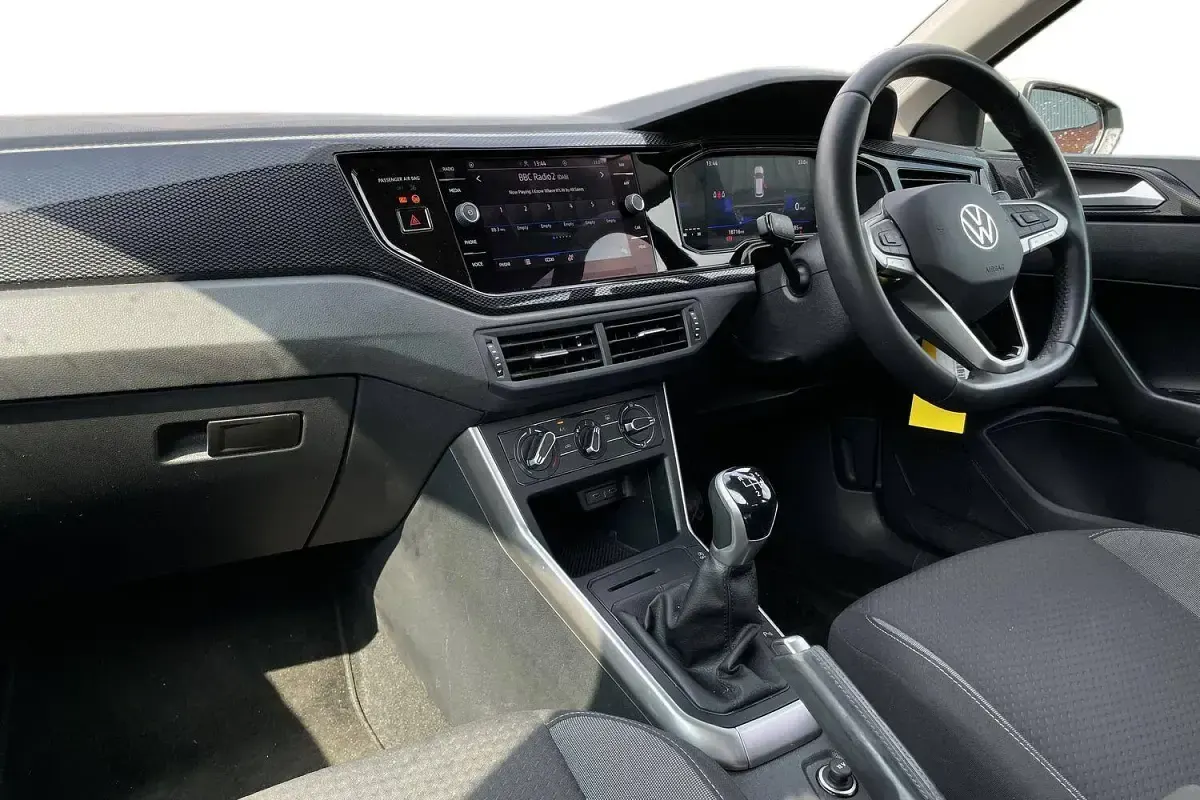 Used VW Polo Life 95 HP (69 kW) 2023 Grey Hatchback