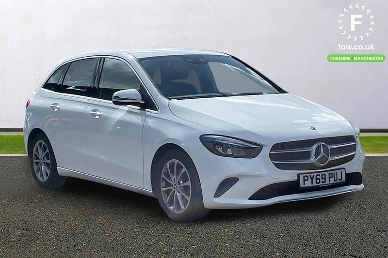 Begagnad Mercedes B180 Active 2020 Vit Minibuss