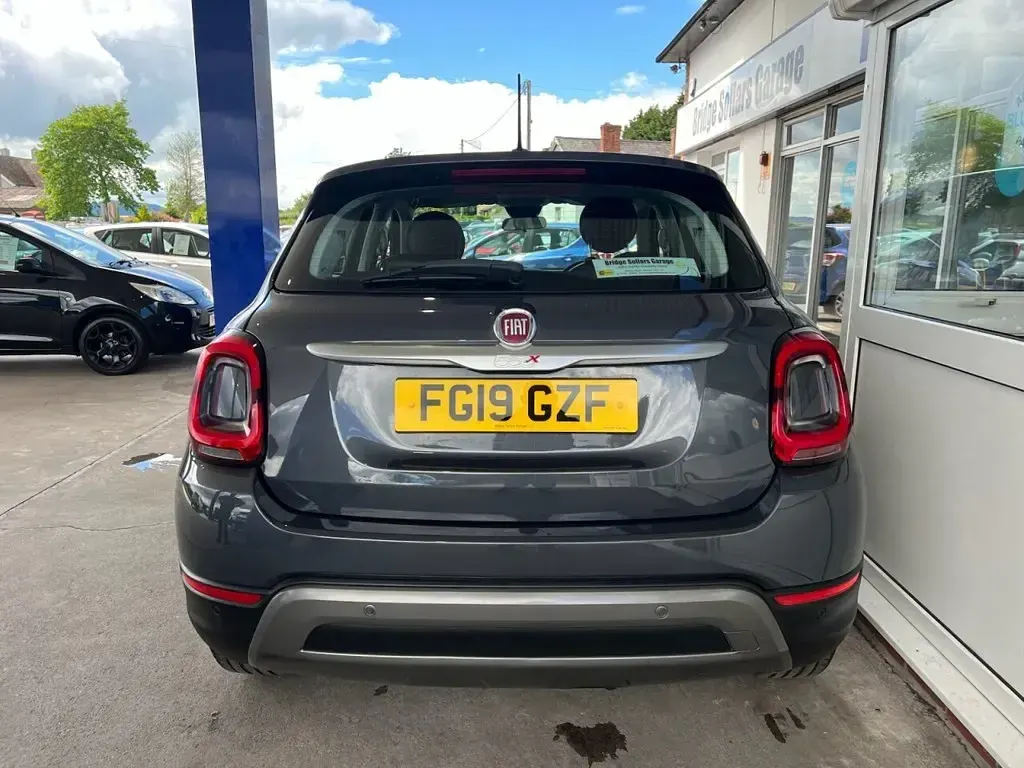 Used Fiat 500X Cross 120 HP (88 kW) 2019 Fashion grey SUV