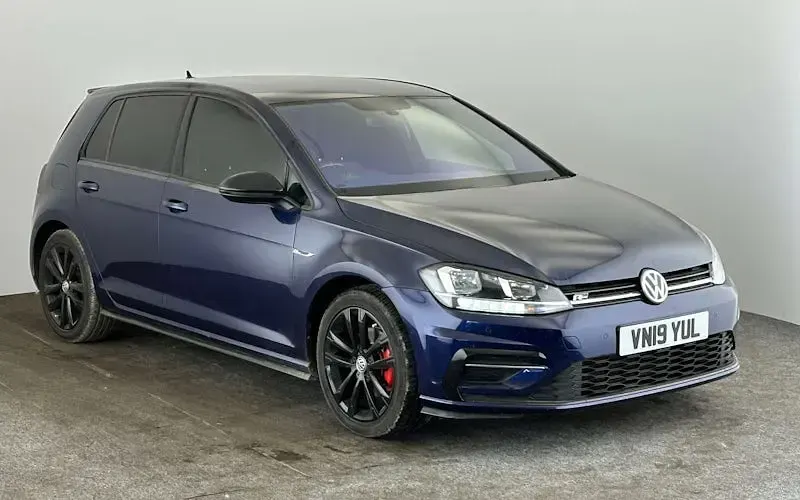 Used VW Golf VII R-line 150 HP (110 kW) 2019 Hatchback
