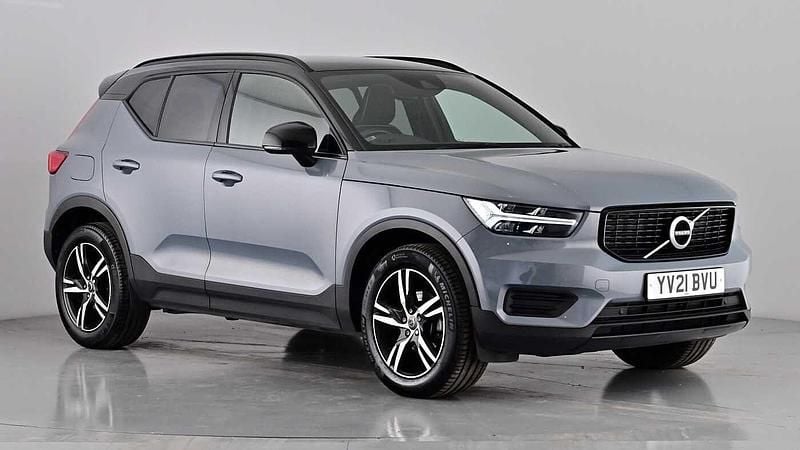 Thunder grey Used 2021 Volvo XC40 R-Design SUV | £21,450 (Fair price) - Image 1/4