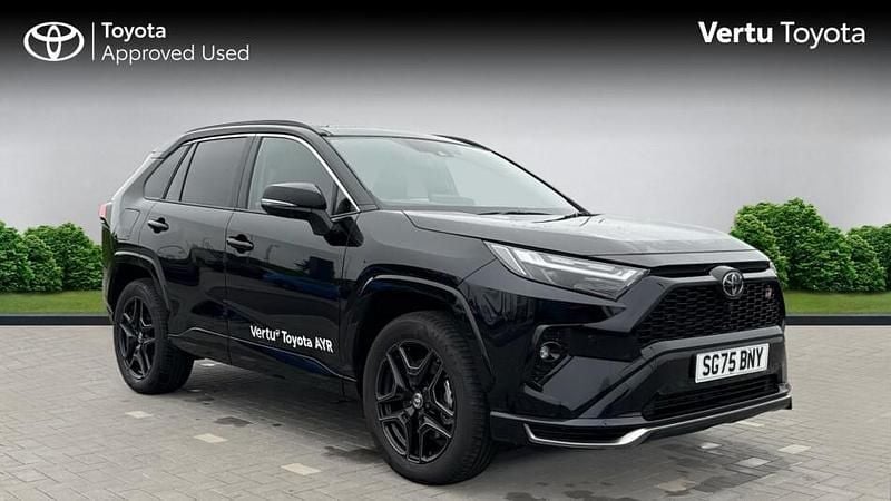 Used 2025 Toyota RAV4 Sport Estate | £39,964 (Fair price) - Image 1/3