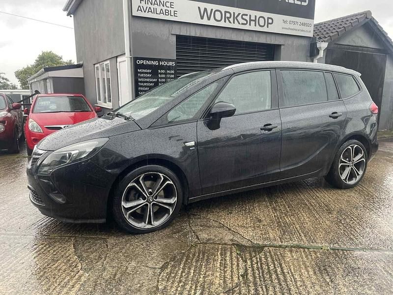 Black Used 2014 Vauxhall Zafira Tourer SRi MPV | £2,995 (Good price) - Image 1/4