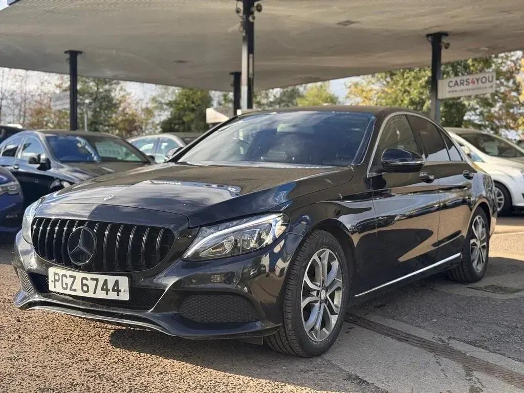 Used Mercedes C220 170 HP (125 kW) 2015 Black Sedan
