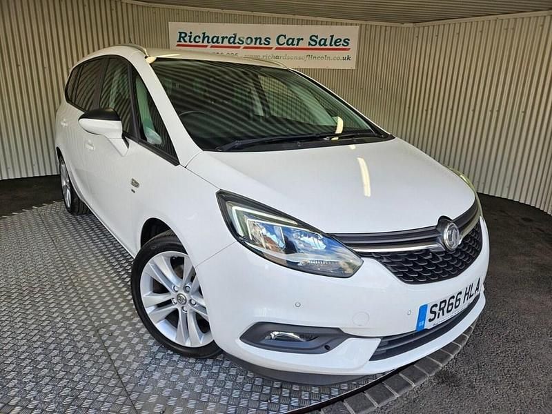 White Used 2017 Vauxhall Zafira Tourer SRi MPV | £4,500 (Good price) - Image 1/4