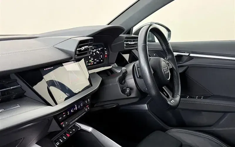 Usado Audi A3 Sportback S-Line 150 HP (110 kW) 2024 Citadino