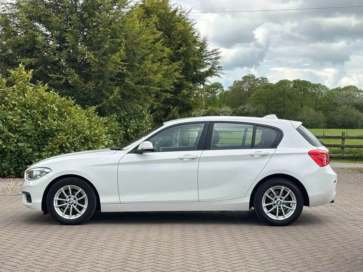 Used BMW 116 Comfort Edition 2018 White Hatchback