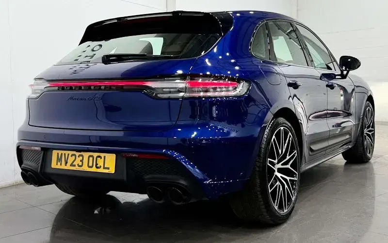 Used Porsche Macan 441 HP (324 kW) 2025 SUV