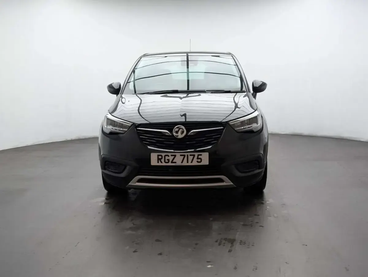 Used Vauxhall Crossland X S 83 HP (61 kW) 2020 Black SUV