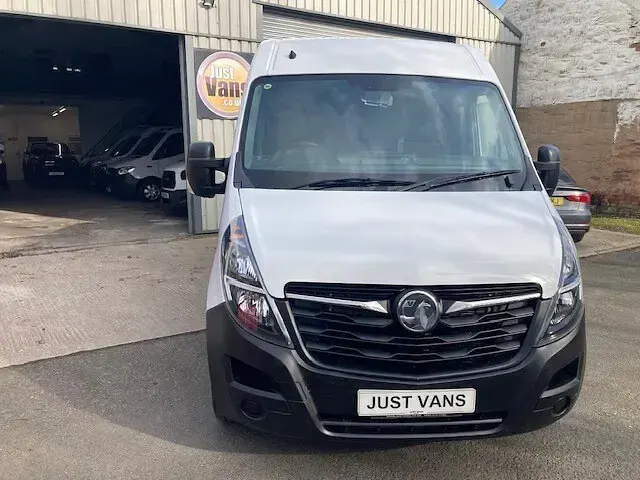 Used Vauxhall Movano 2021 White